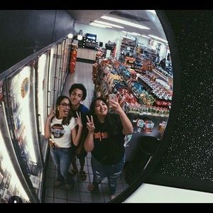 Meet your Posher, Vanessa